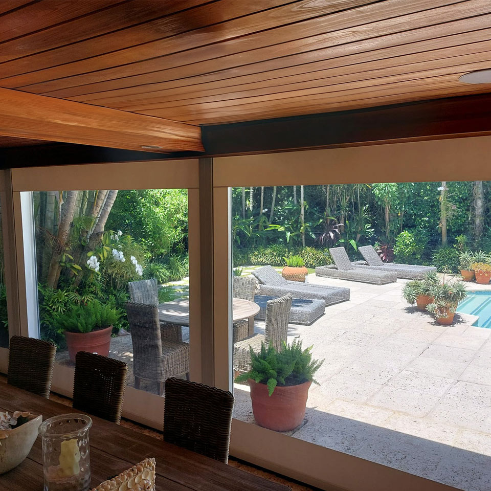 Motorized Screens Services - Vinylr Screen | Ace Screen Repair and More